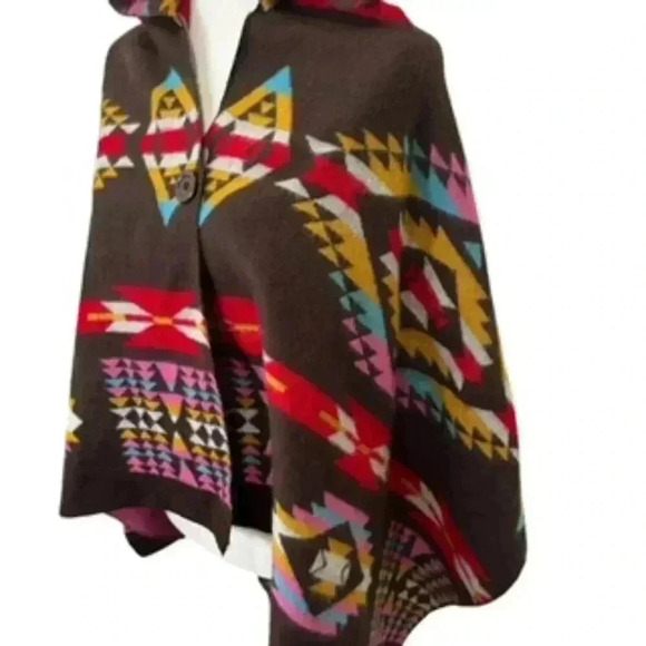 NEW‎ Woven Heart Blanket Poncho Native Design Acrylic Hooded Women's Size XL NWT - Picture 4 of 11